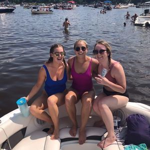 Meet your Posher, Becky